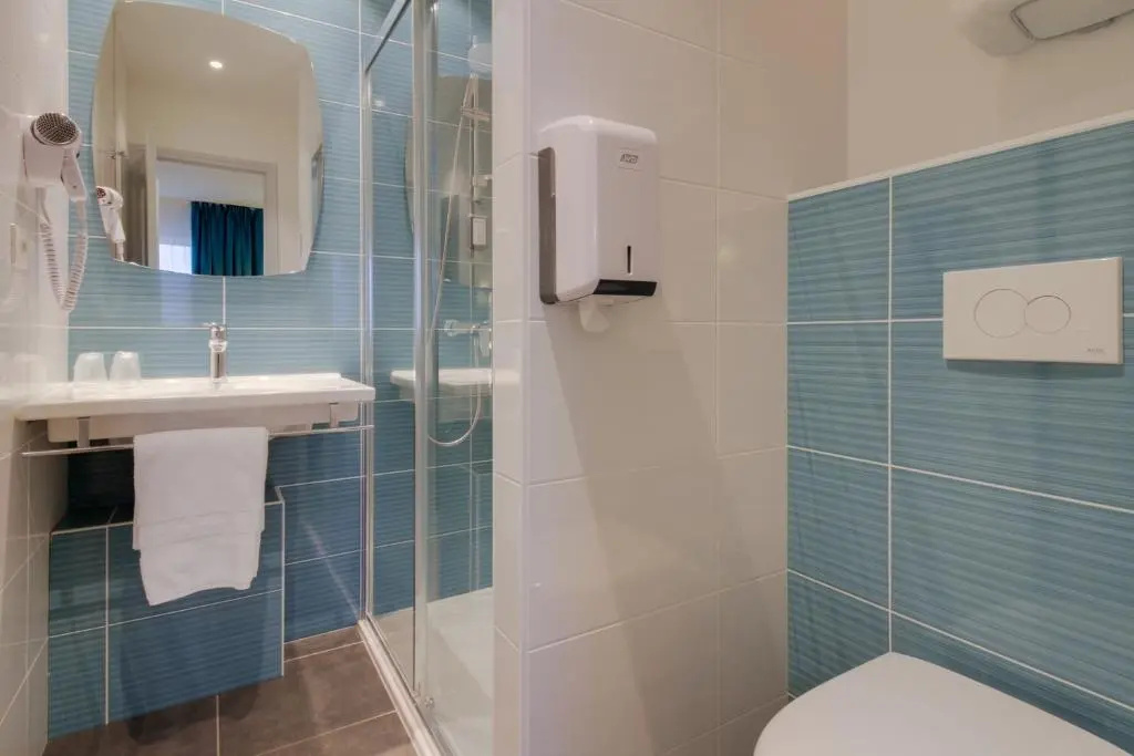 Brit Hotel Dijon Hermes - Chambres