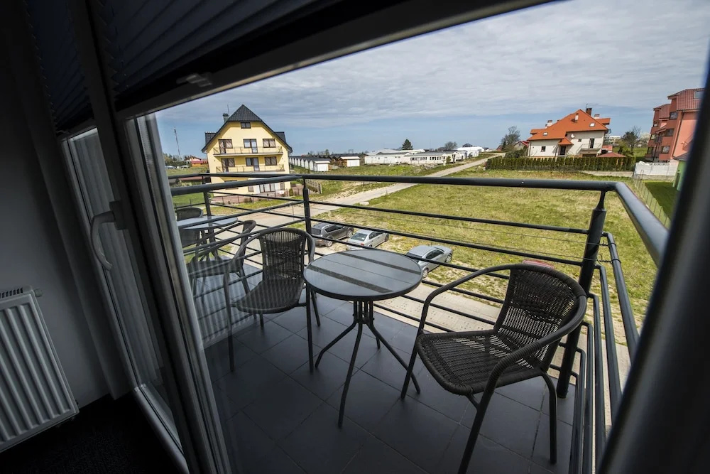 Balcony & Terrace