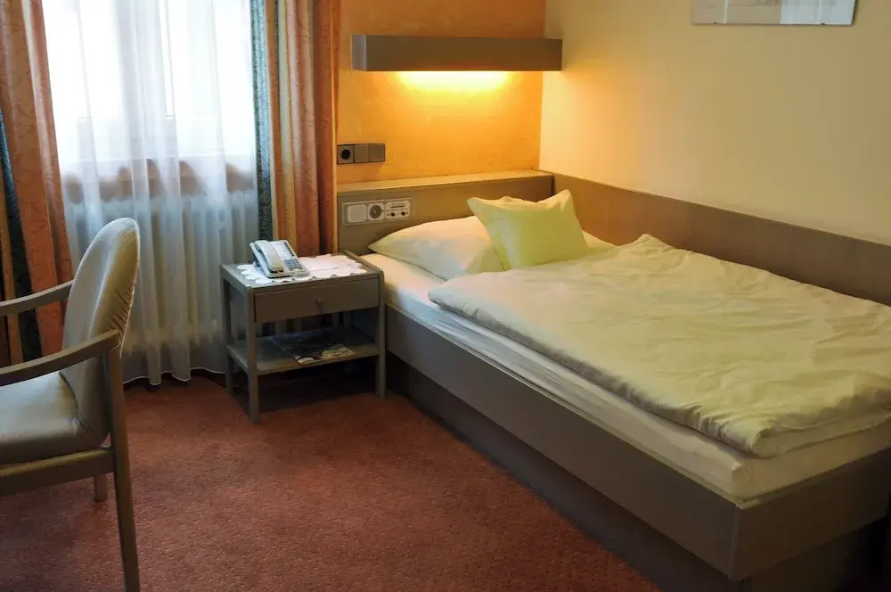 Hotel Hohenstaufen KG - Général