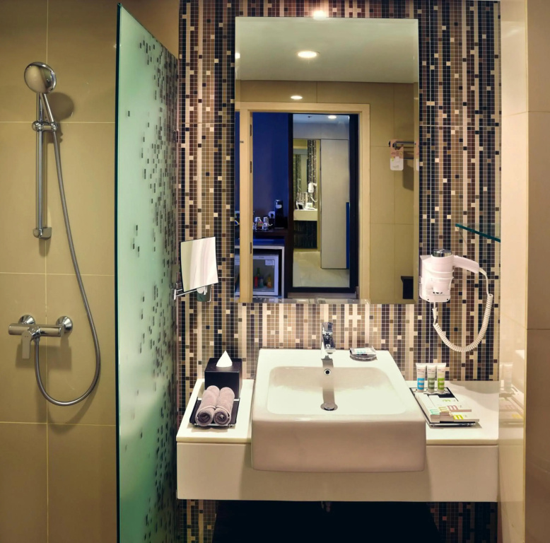 Mercure Serpong Alam Sutera - фото 8
