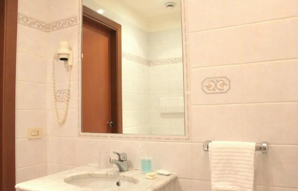 Romulus Hotel - Chambres