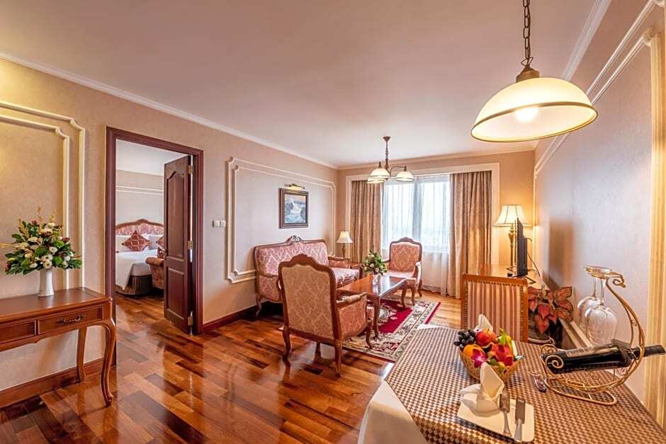 Grand Hotel Saigon