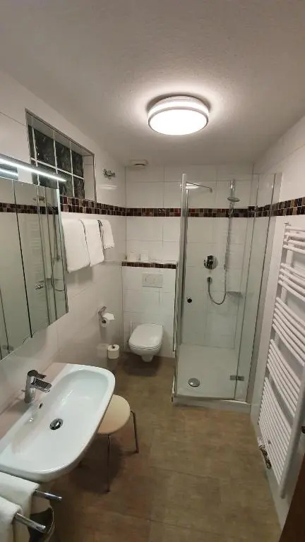 Hotel Restaurant Rebstock - Chambres