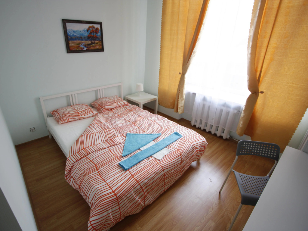 Ascet Hotel on Komsomolskaya