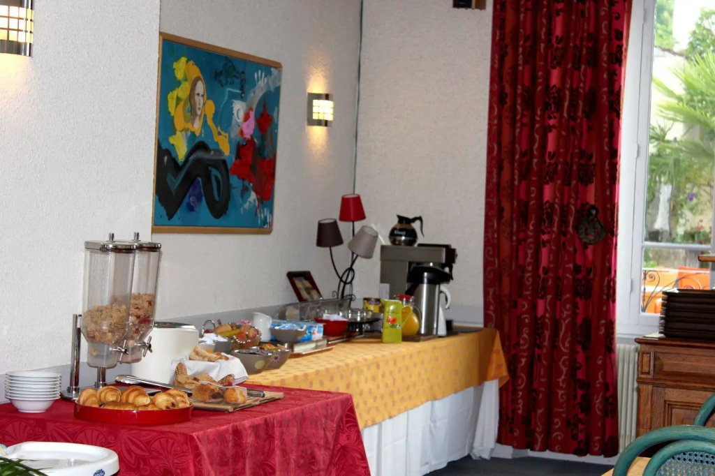 Hotel photo 8