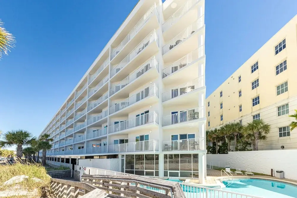 Seacrest 515ab 3 Bedroom Condo by RedAwning