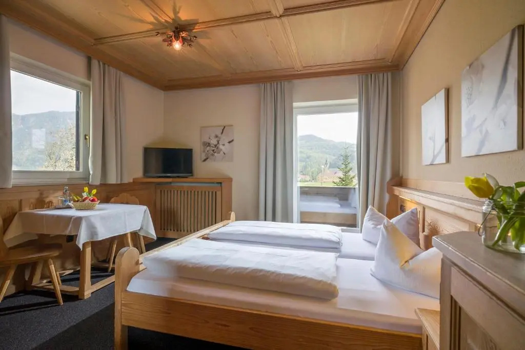 Alpenhof Landhotel Restaurant - Chambres