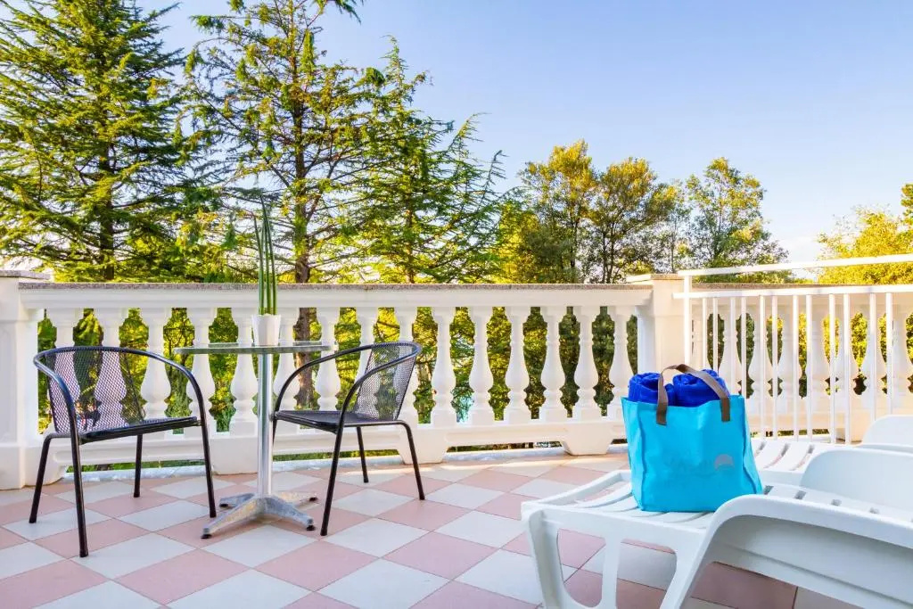 Comfort Double room with balcony (full double bed)