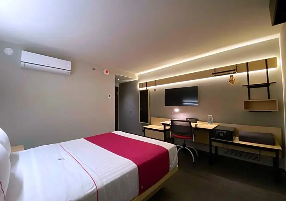 Standard Double room (full double bed)