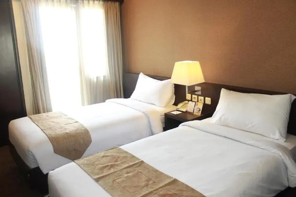Metro Hotel - Chambres
