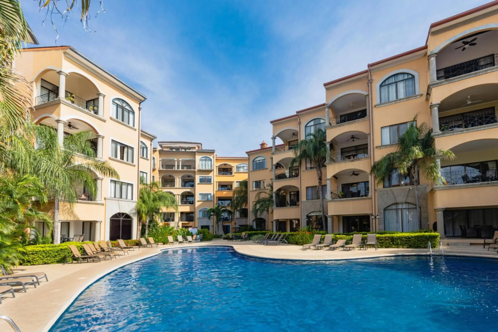 Sunrise 27- 2 Bedroom Ocean View condo