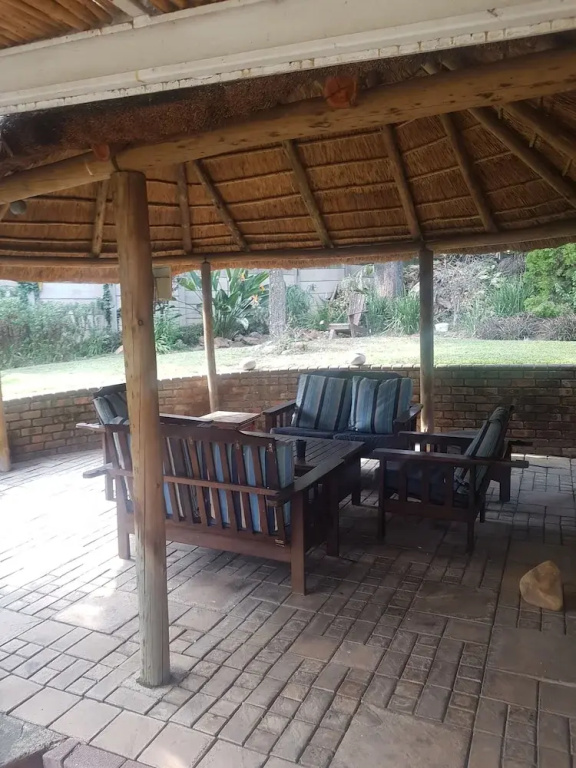 Lala-Nathi Guest House & Self Catering