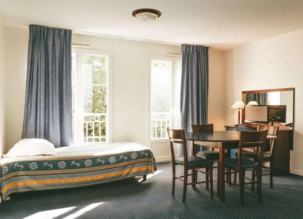 Terres de France - Appart'Hôtel La Roche Posay - Général