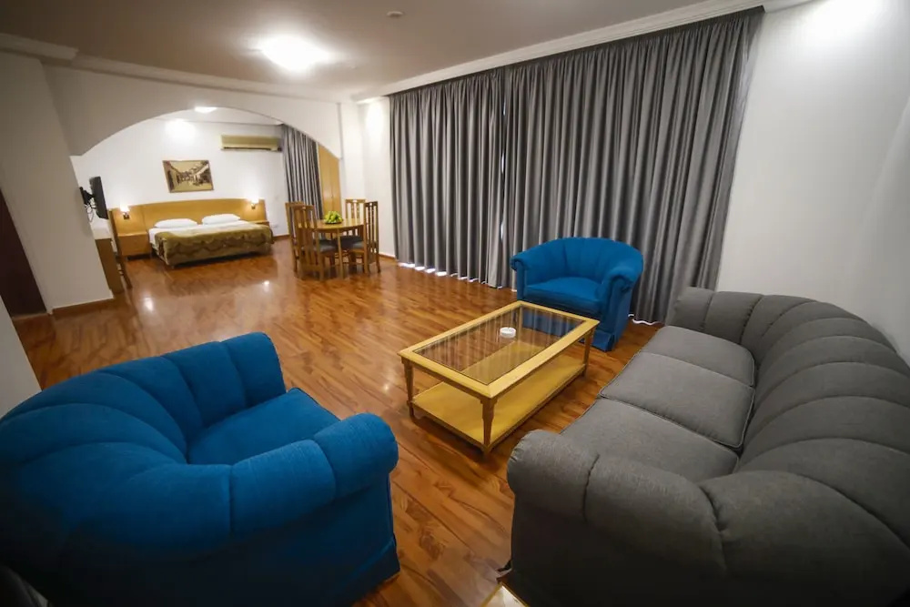 White House Suites - Chambres