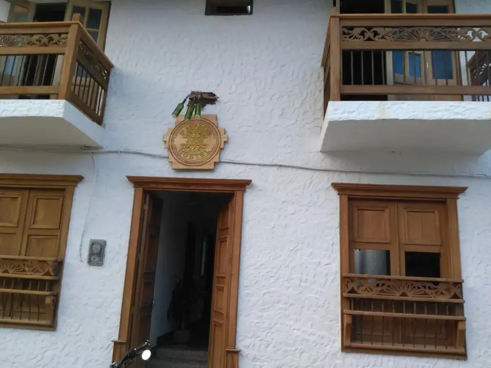 Sgt Pepper's Hostel