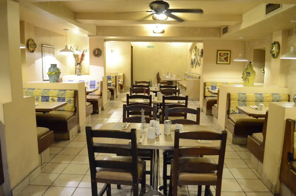 Hotel photo 11