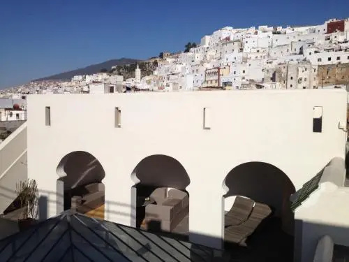 Balcony & Terrace
