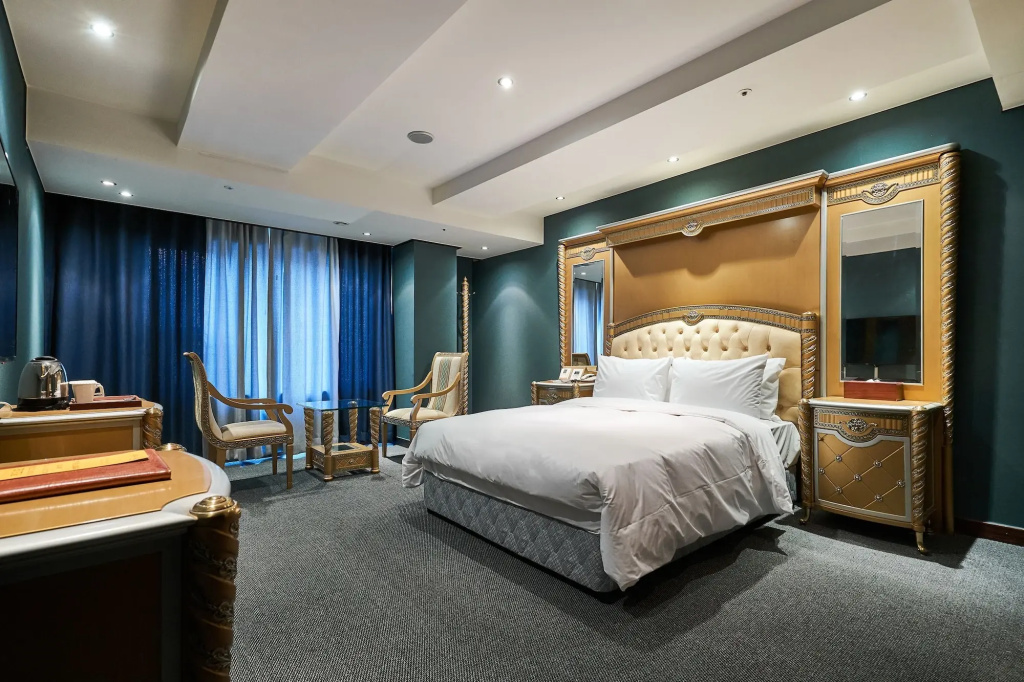 Hotel photo 30