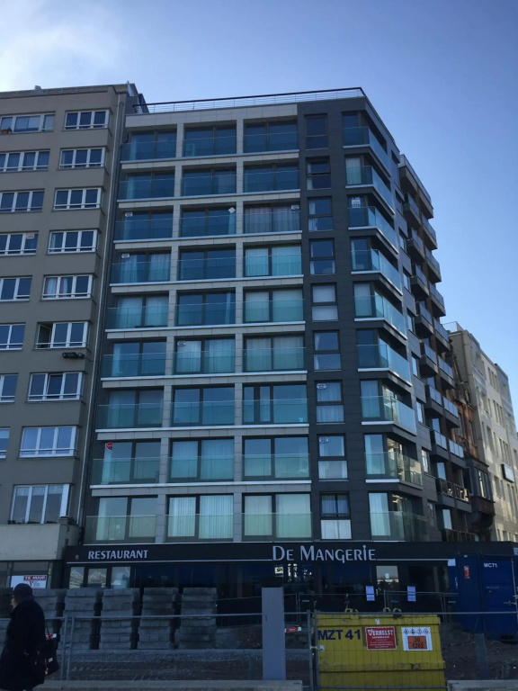 prachtige studio met havenzicht