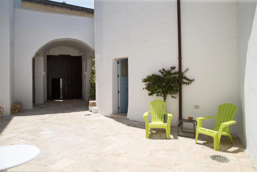 Fenisia Guest House