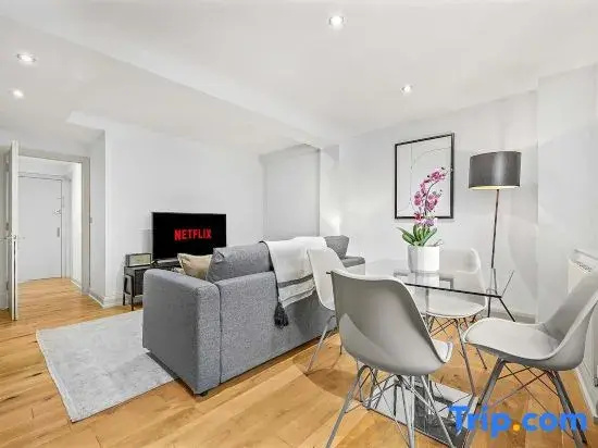 Comfy 1-Bed in Soho, Steps from Carnaby Street