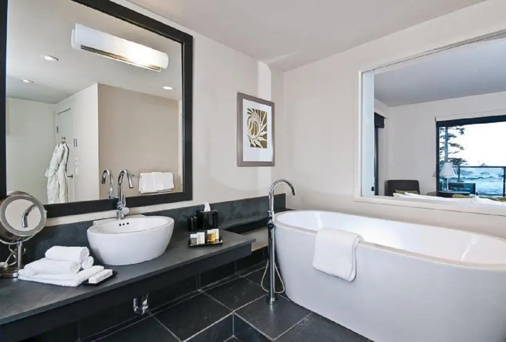 2 Bedrooms Suite