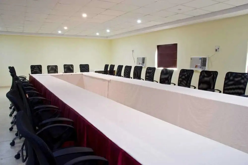 JPS Residency & Hospitality Services - Général