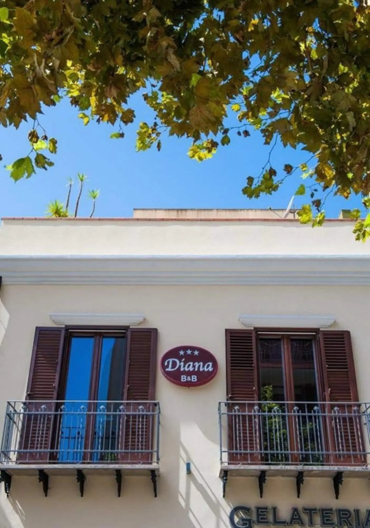 B&B Diana