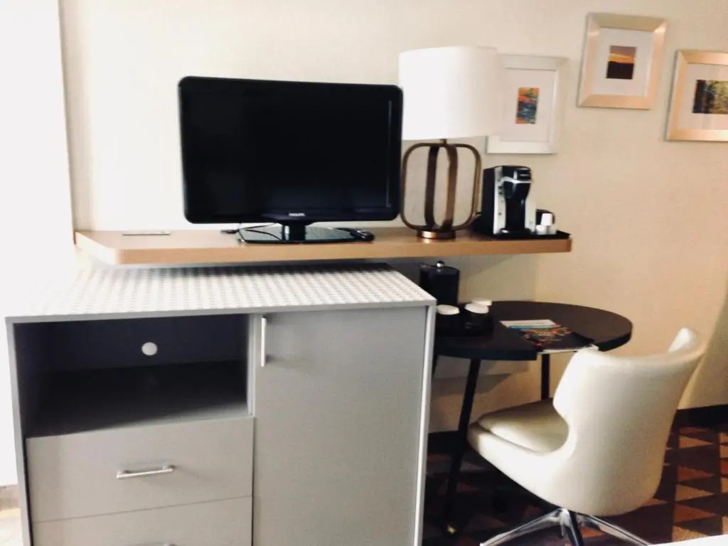 Holiday Inn & Suites Pittsfield-Berkshires by IHG - Chambres