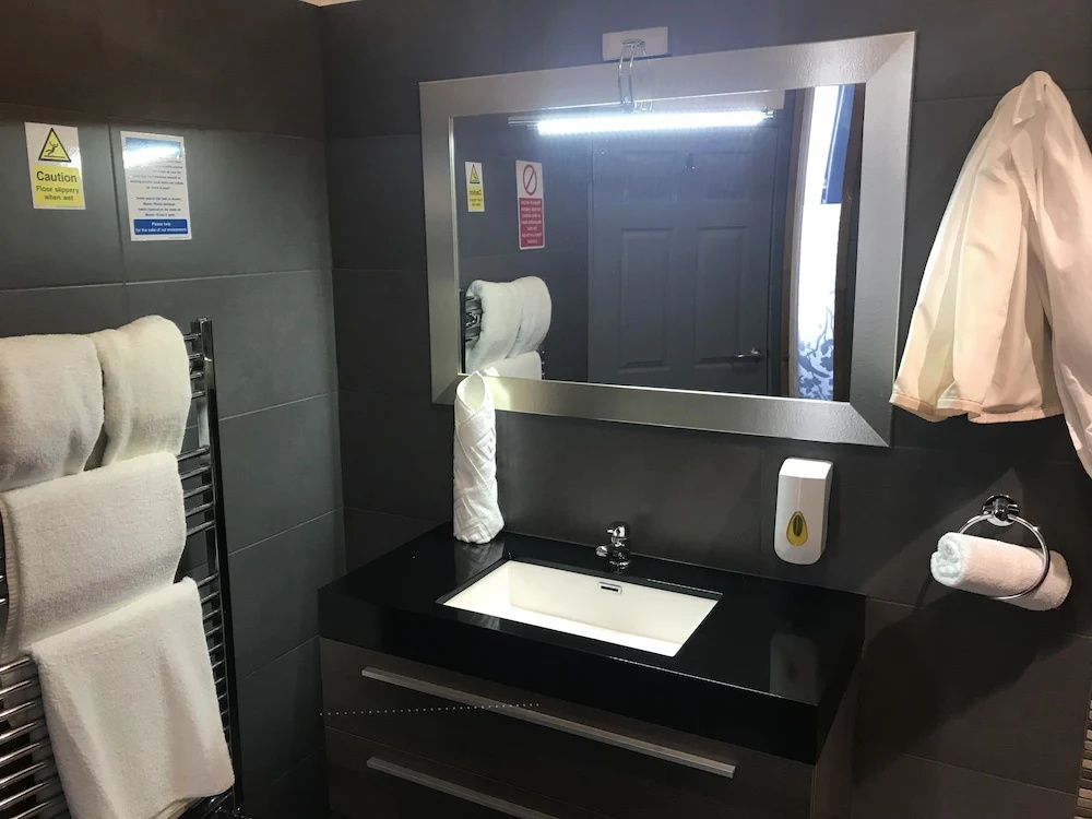 Bennetts Hotel - Chambres