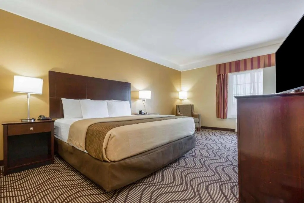 La Quinta Inn & Suites by Wyndham Angleton - Chambres