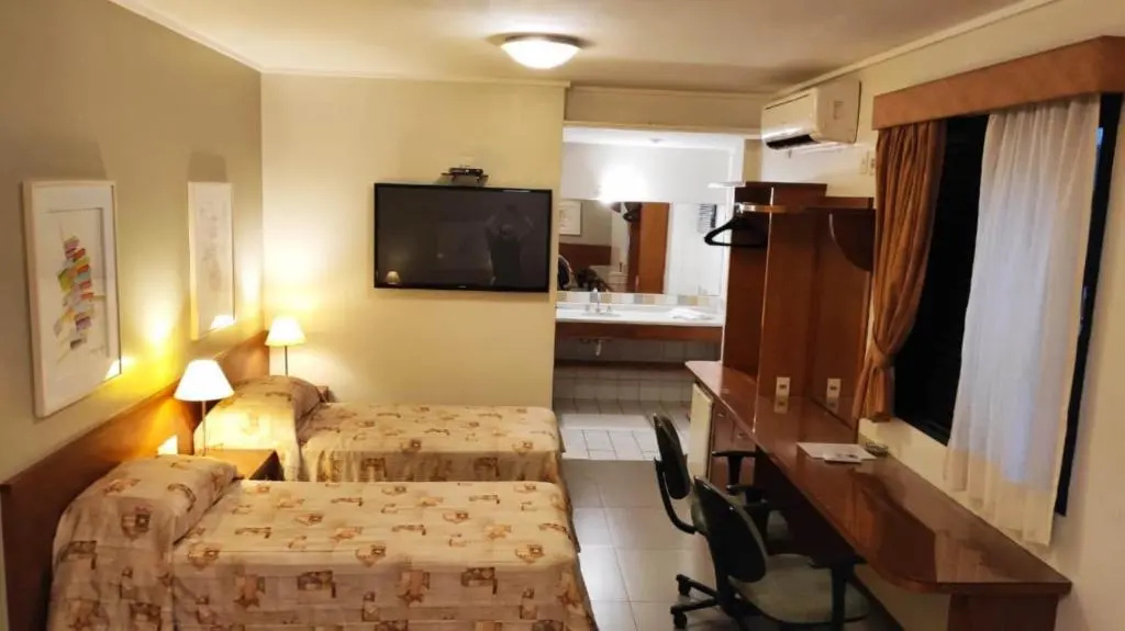 Hotel Metrópolis - Chambres