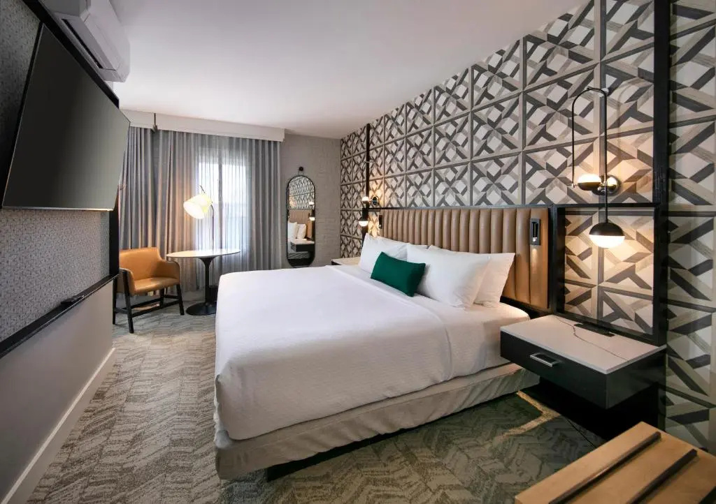 Hotel Virginia Santa Barbara, Tapestry Collection by Hilton - Chambres