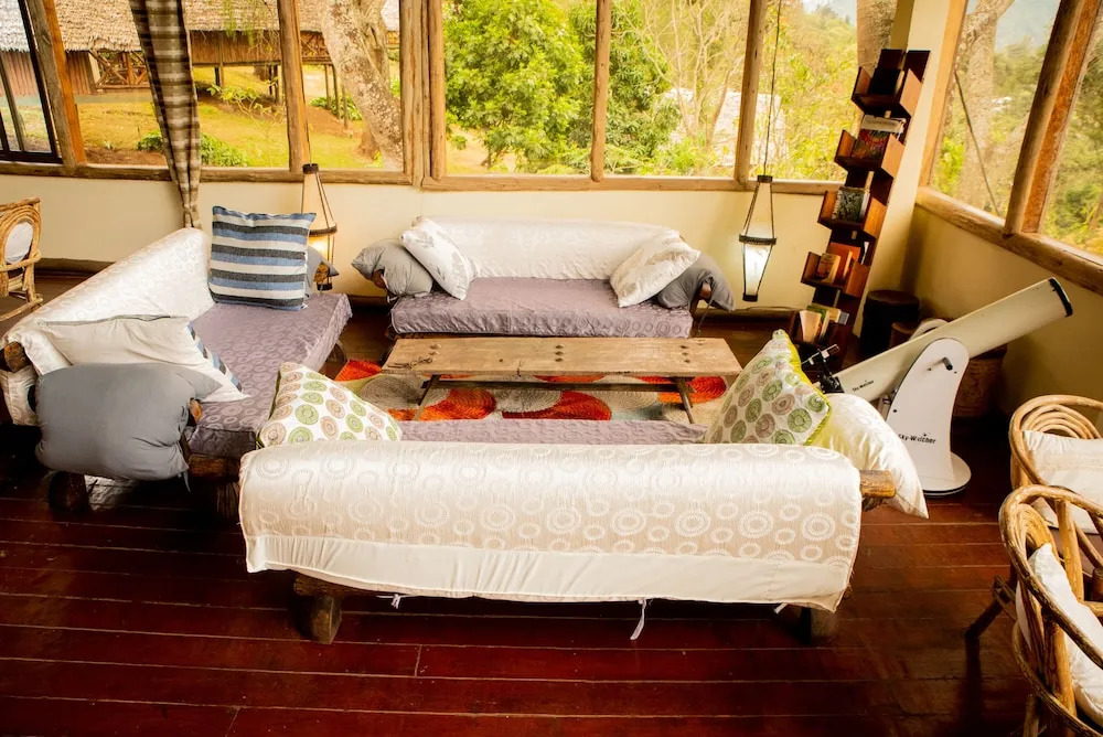 Karama Lodge by null