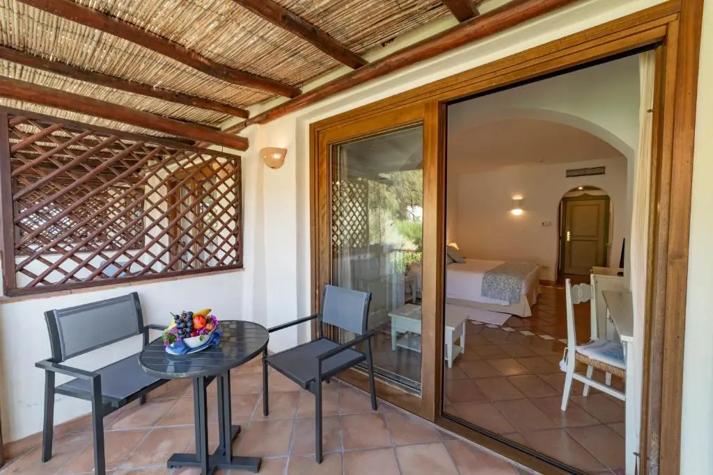 Club Hotel Baja Sardinia - Chambres