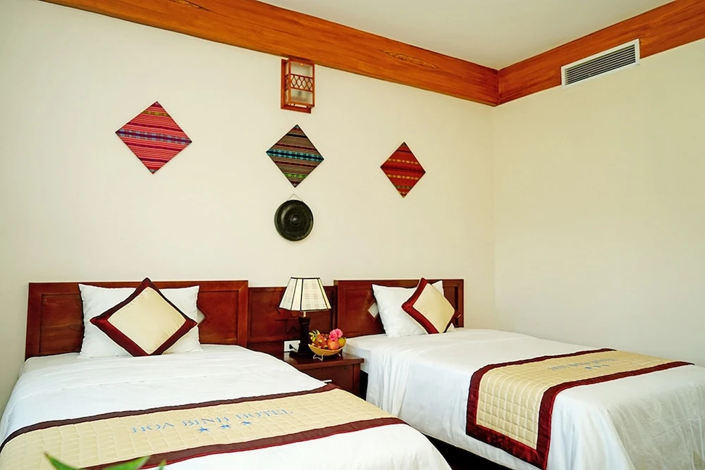 Hoa Binh Hotel - Chambres