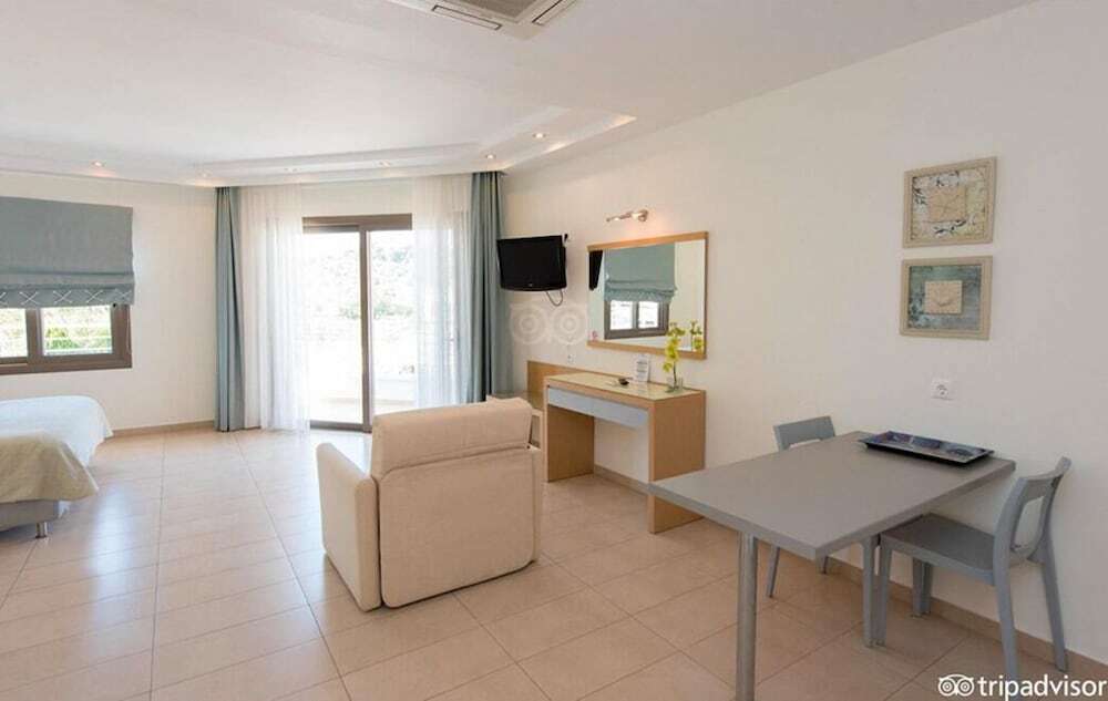 Skiathos Premier