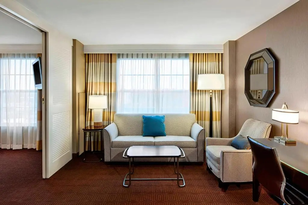 Sheraton Suites Galleria-Atlanta - Chambres