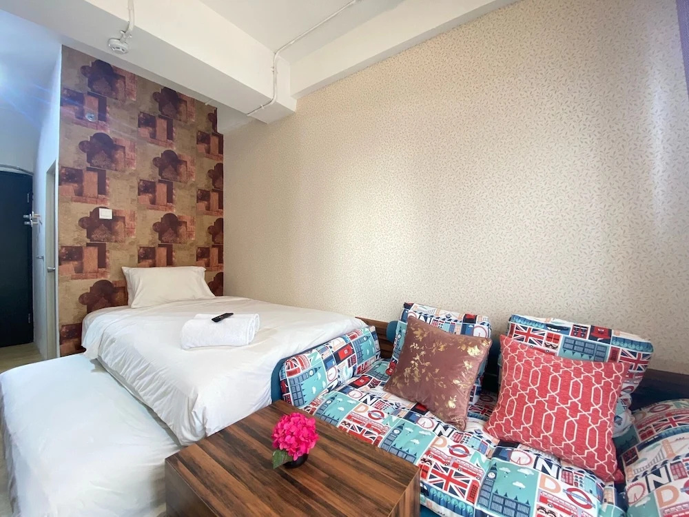 Scandinavian Studio Room At Grand Asia Afrika Apartment