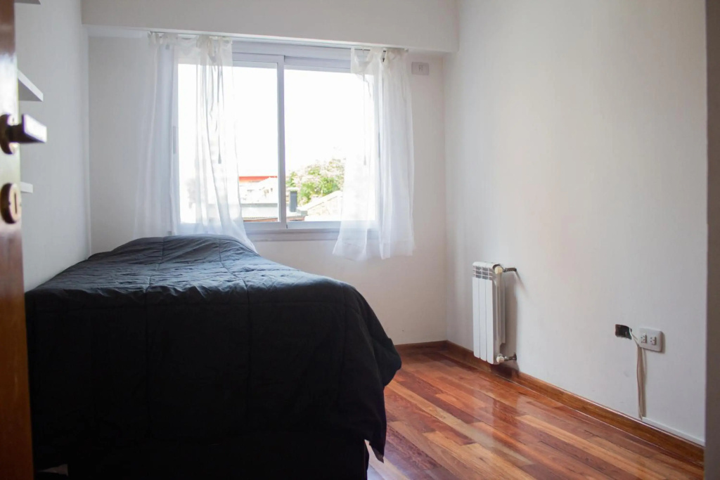 Departamento 3 ambientes con balcón y 2 baños
