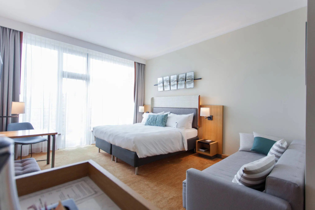 Standard Double Family room with balcony (full double bed)