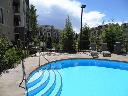 Pinnacle Pointe Resort by kelownacondorentals - фото 13