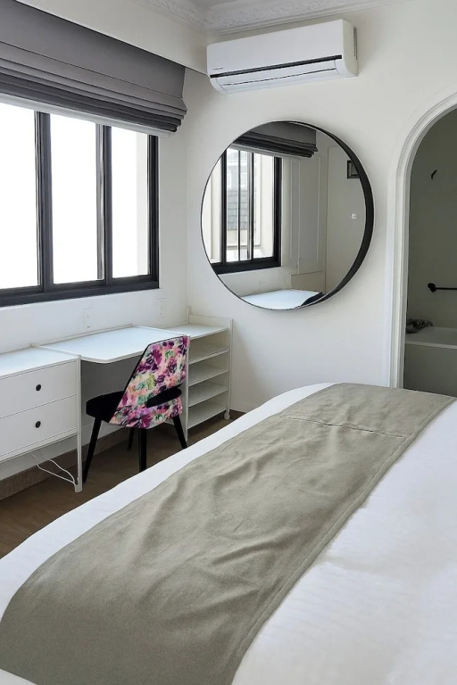 Economy room