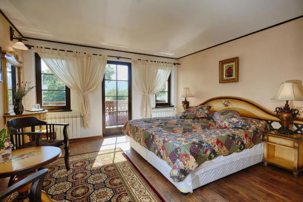 Conacul Ambient - Chambres