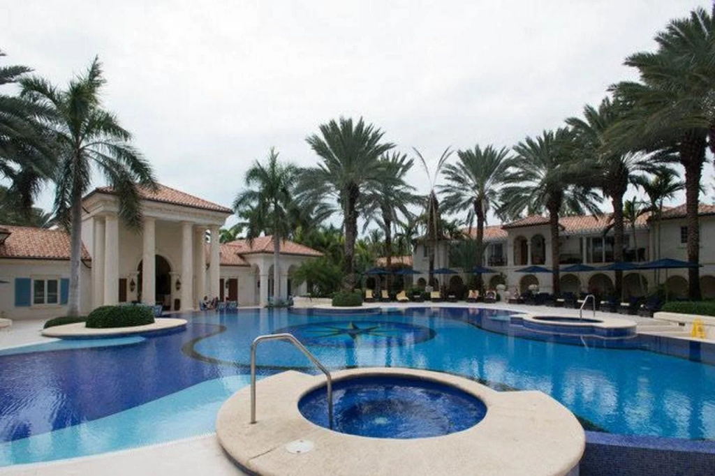 The Regent Grand - 5
