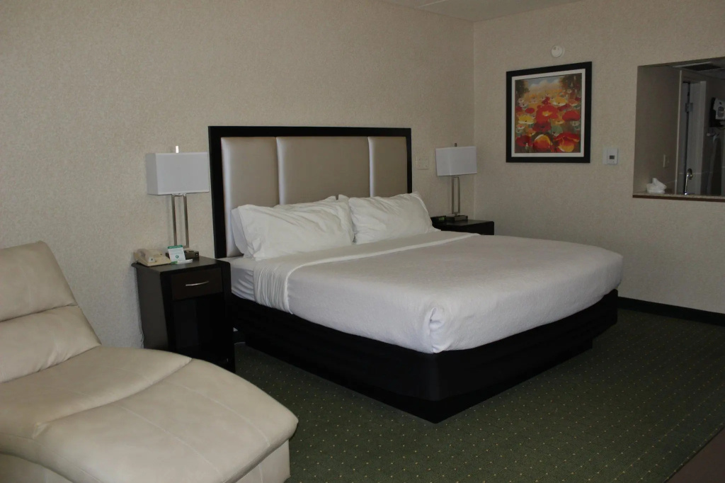 Holiday Inn Des Moines-Airport/Conf Center by IHG - Chambres