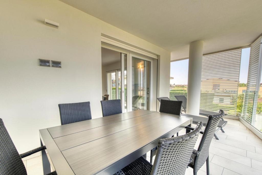 ApartmentsGarda - Le Terrazze Del Garda Residence