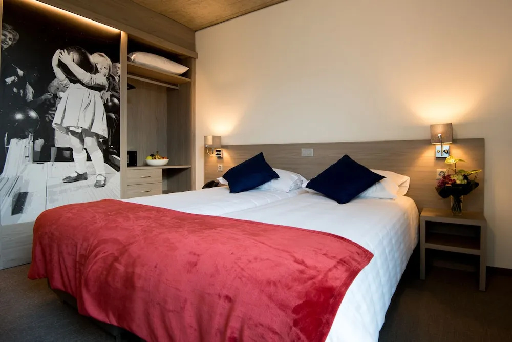 Superior Sextuple room