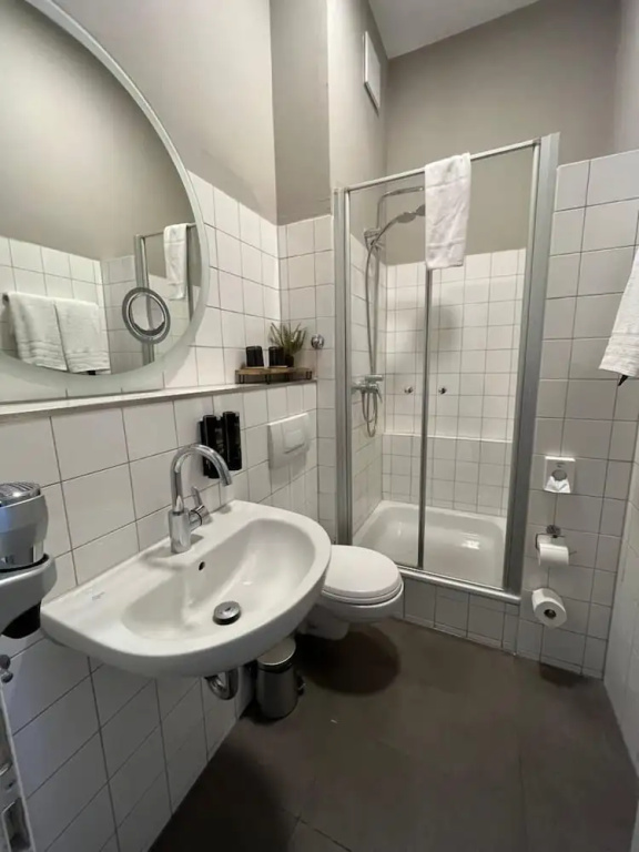 Superior Double room (full double bed)