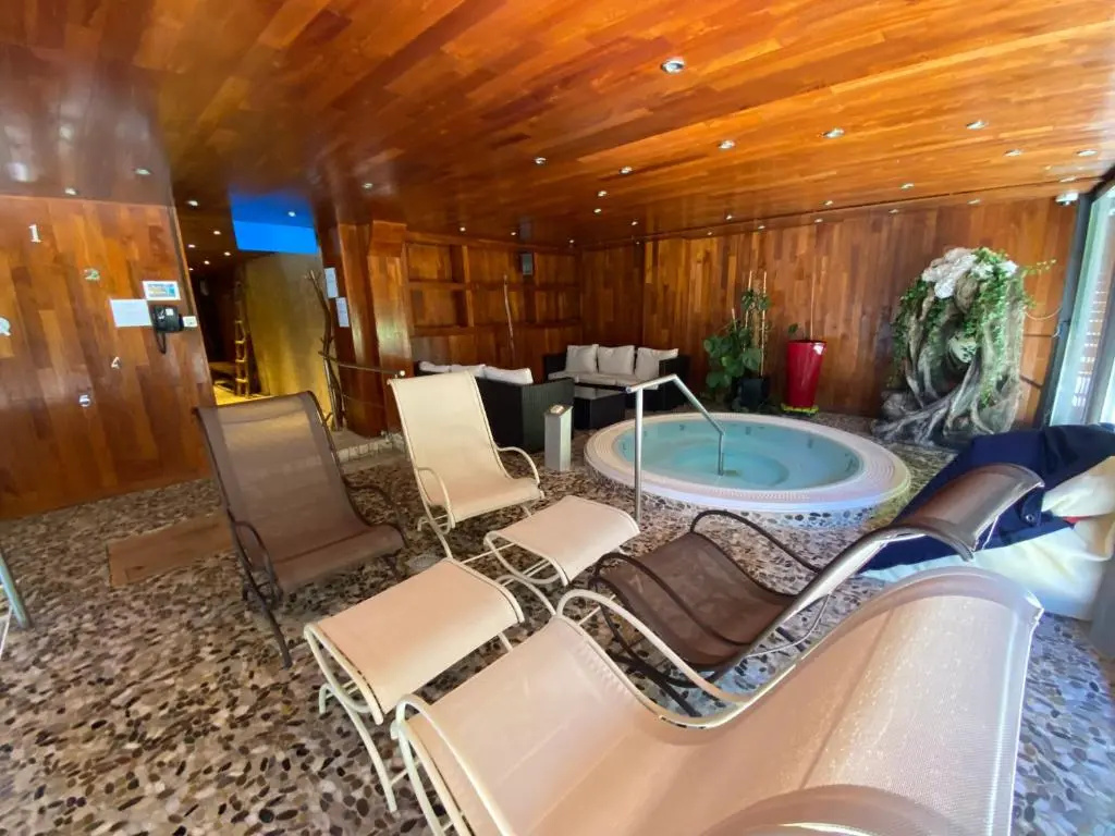 Hôtel Macchi Restaurant & Spa - Général